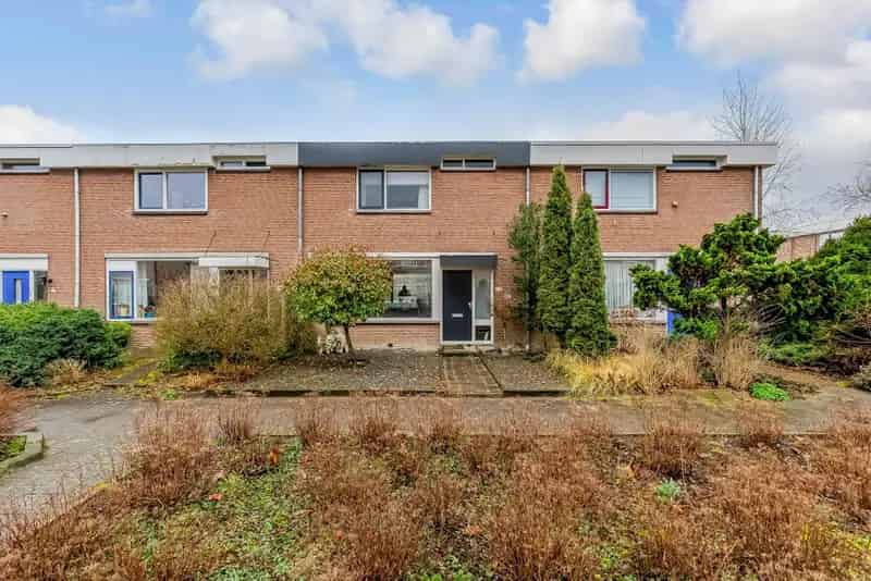 Ruime Eengezinswoning Botter Lelystad Nabij Centrum
