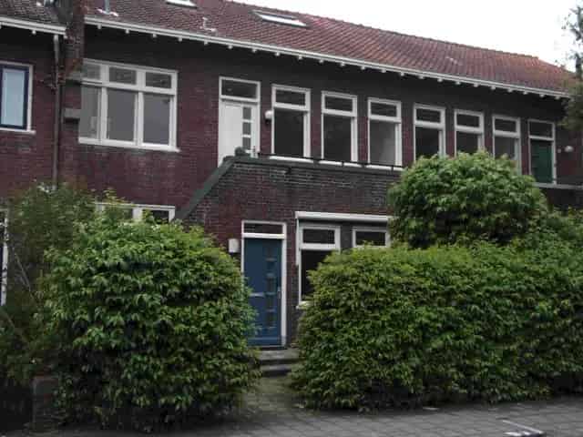 Jaren 30 Benedenwoning Dordrecht Oranjepark Ruime Tuin Berging
