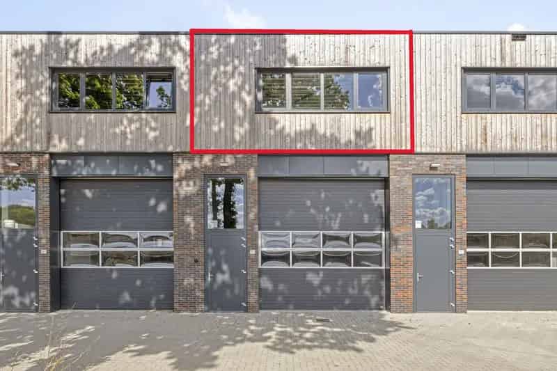 Bedrijfshal te Huur Soesterberg 59,4m2