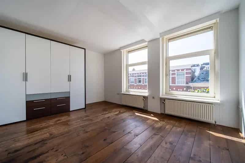 Schippershuis Oud Scheveningen 3 slaapkamers dakterras strand nabij
