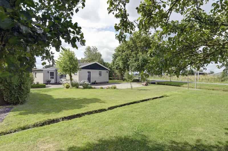 Huis te koop Durgerdammergouw Amsterdam Ruime bungalow 1800m2 grond