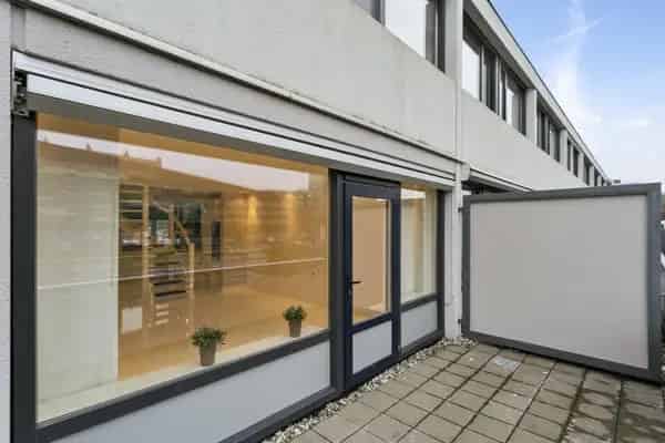 Te Huur: 4-kamer appartement Winkelcentrum Woensel Eindhoven