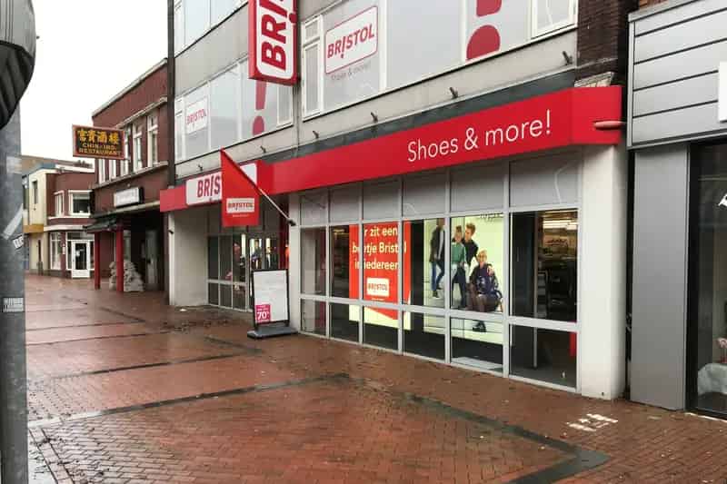 Winkelruimte 800m² te huur Winschoten Langestraat