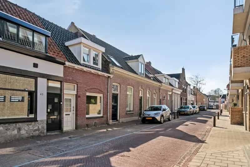Tussenwoning Steenbergen moderniseren opknappen