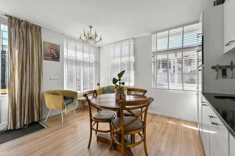 Appartement te koop Wormerveer: Knusse beneden bovenwoning met tuin