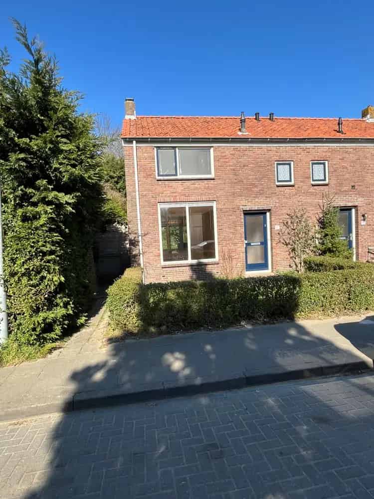 Hoekwoning Zonnemaire Ruime Tuin Kopen naar Wens Regeling