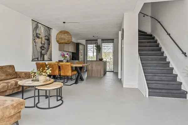 Moderne woning te koop in De Kelen Veldhoven