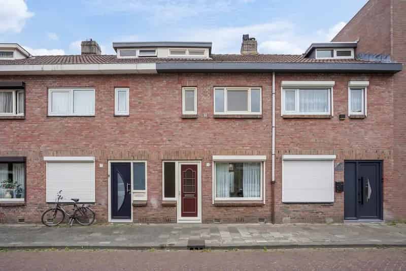 Huis Te Koop , 5, Kasteeldreef, Tilburg, Noord-Brabant