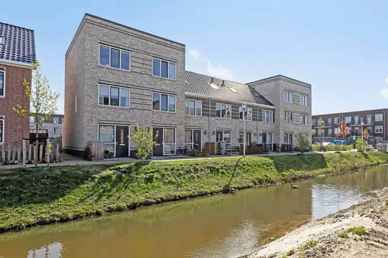 Moderne 5-kamer Eengezinswoning Tuindershof A+++