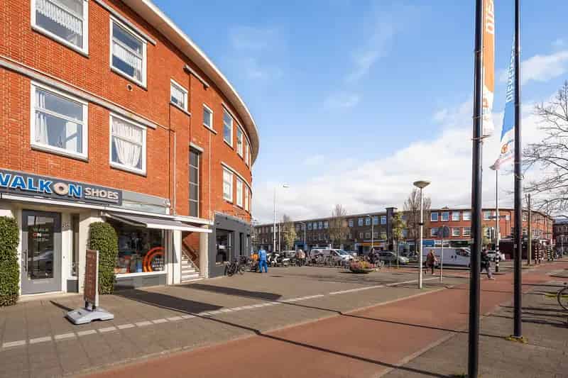 Appartement te koop Den Haag 4 slaapkamers balkon