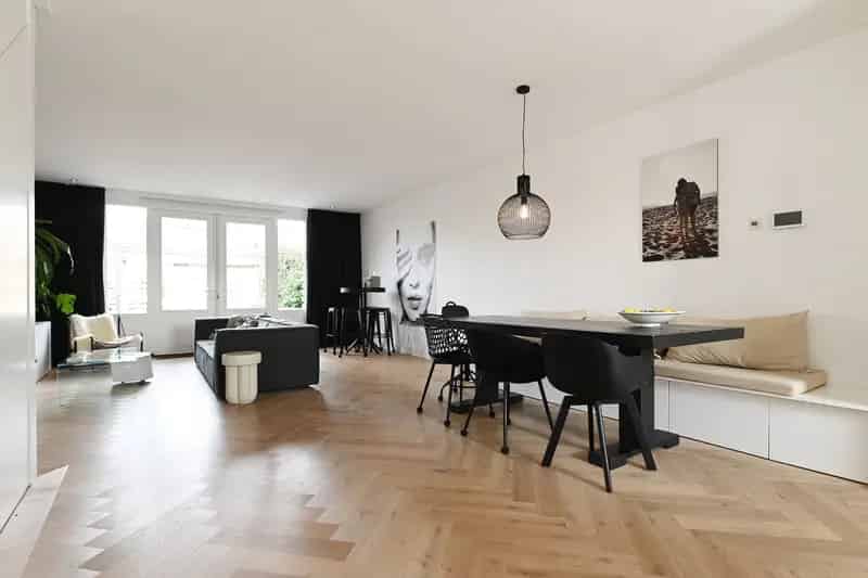 6 Kamer Eengezinswoning Delft 143m2 Tuin Parkeergelegenheid Zonnepanelen
