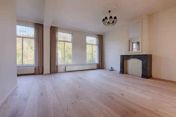 Luxe Appartement 175m2 Bezuidenhout - 3 Slaapkamers - Zonnig Terras