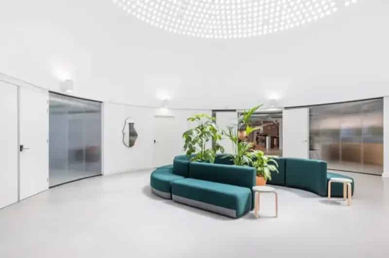 Modern Kantoor Utrecht Oudegracht - Direct Beschikbaar