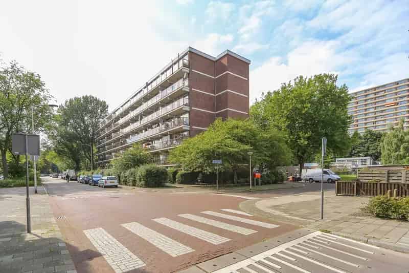 3 Slaapkamer Appartement nabij Scholen en Winkels