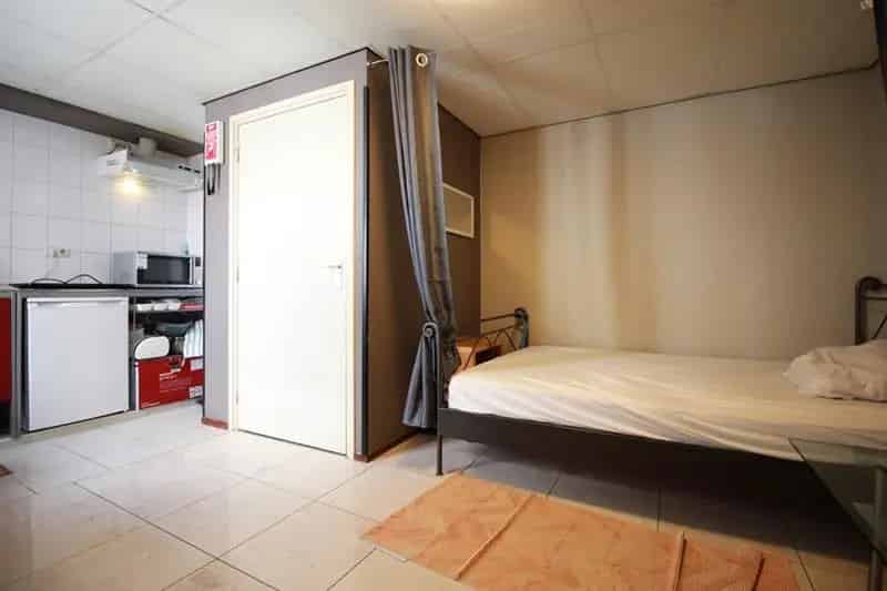 Furnished studio located at Gentiaanstraat in Maas