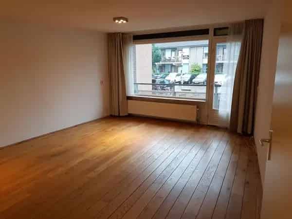 3-Kamer Appartement Beverwijk Centrum De Raep