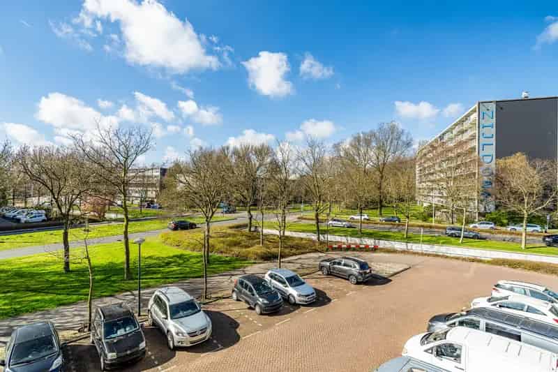 3 Kamer Appartement Leiden Merenwijk Ruim Balkon Gerenoveerd