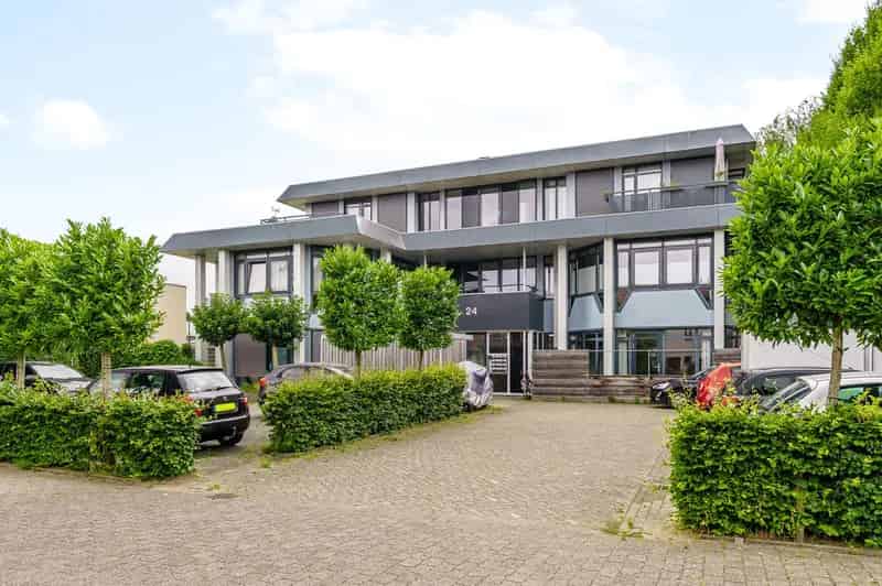 Appartement te koop Leusden: Instapklaar 2-kamer appartement met tuin