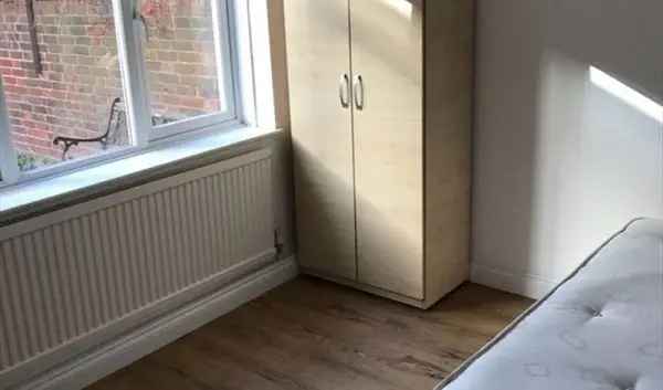 Kamer te Huur Bepaalde Tijd Gemengde Huisgenoten
