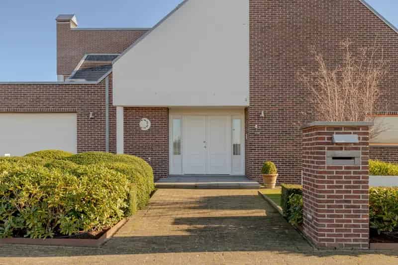 Luxe Villa te Koop Meersel Dreef 4 slaapkamers 3 badkamers
