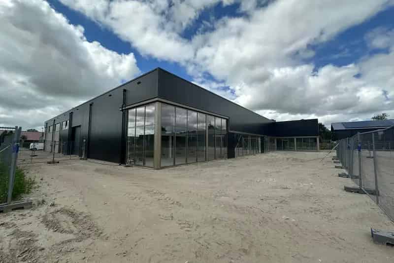 Bedrijfshal Dokkum 224m2 Te Koop