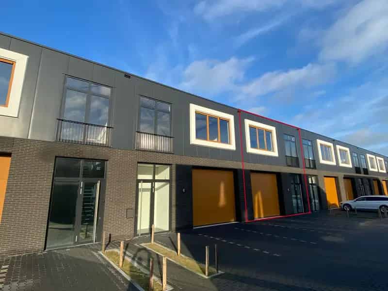 Bedrijfshal te huur Houten 165m²