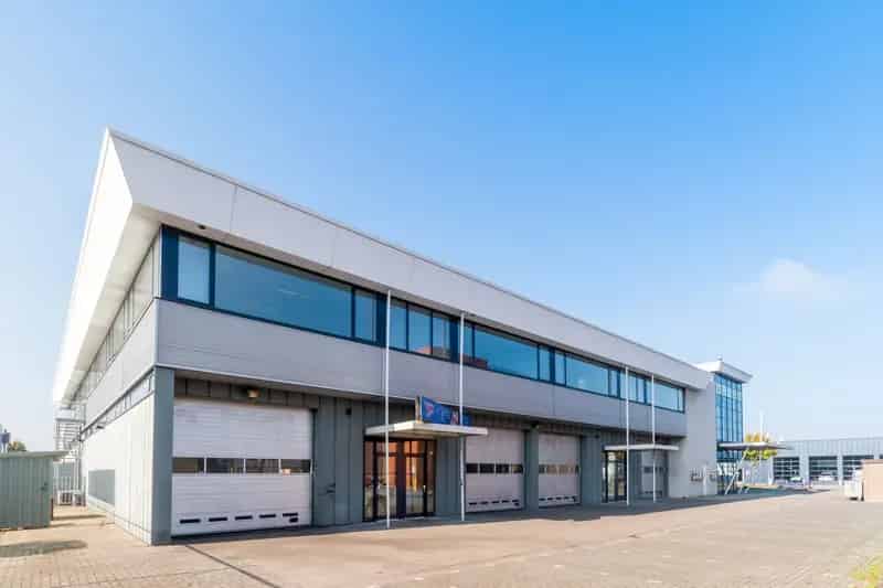 Bedrijfshal te Huur Roosendaal 300m2 Nabij A17