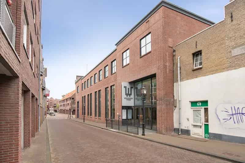 Bedrijfshal Schiedam 311m2 te huur Wennekerpand