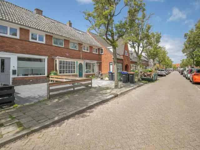 Een gezinswoning te huur in Den Helder Geleerdenbuurt