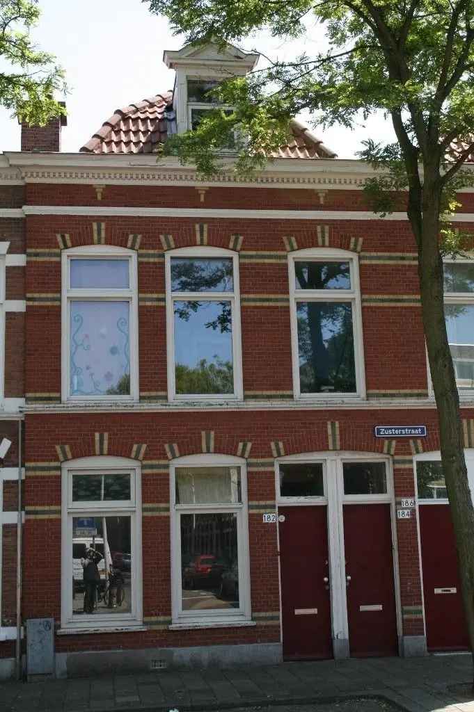 Zusterstraat 182