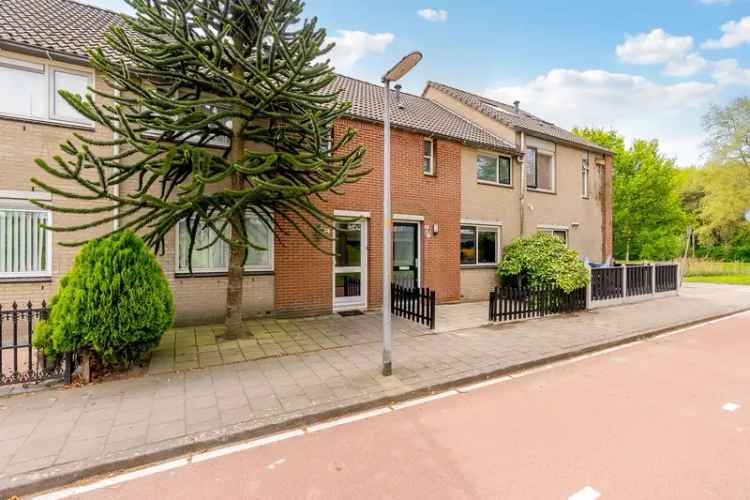Tussenwoning 4 slaapkamers Almere Stedenwijk
