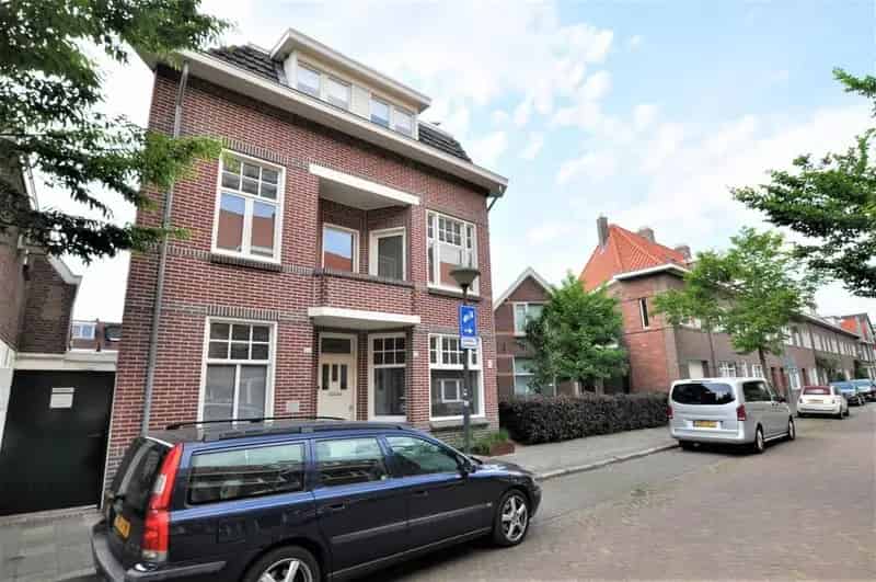 Moderne Stadsvilla Eindhoven Centrum 5 slaapkamers Grote Tuin