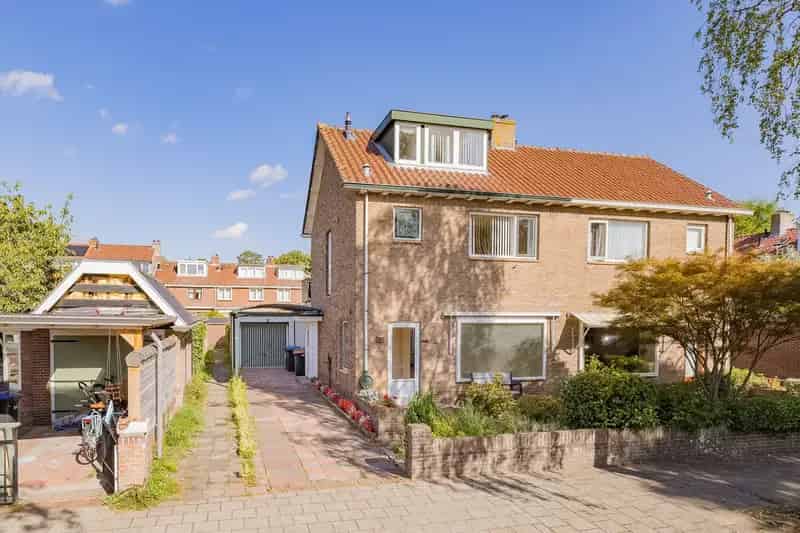 Huis te koop: Molenveltlaan 3 2071 BR Santpoort-Noord | Funda