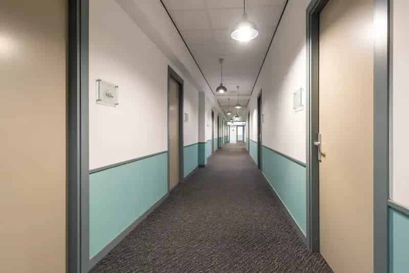 Kantoorruimte te Huur Amsterdam Duivendrecht Nabij Metro en A2A10