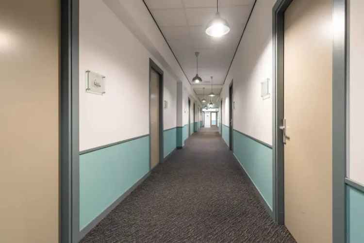 Kantoorruimte te Huur Amsterdam Duivendrecht Nabij Metro en A2A10