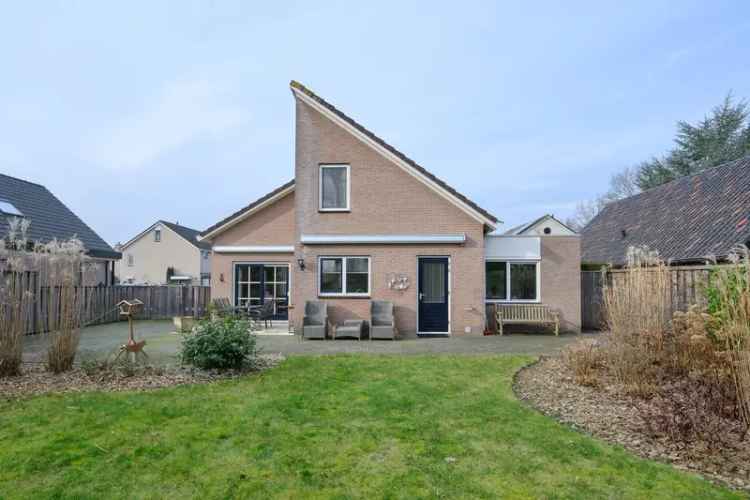 Vrijstaand Huis Eerbeek Lombok Ruime Tuin Garage Geschikt Senioren