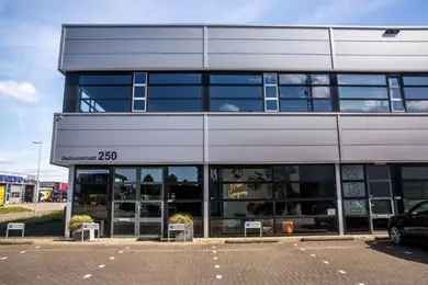 Bedrijfsruimte 350m2 Zoetermeer te koop