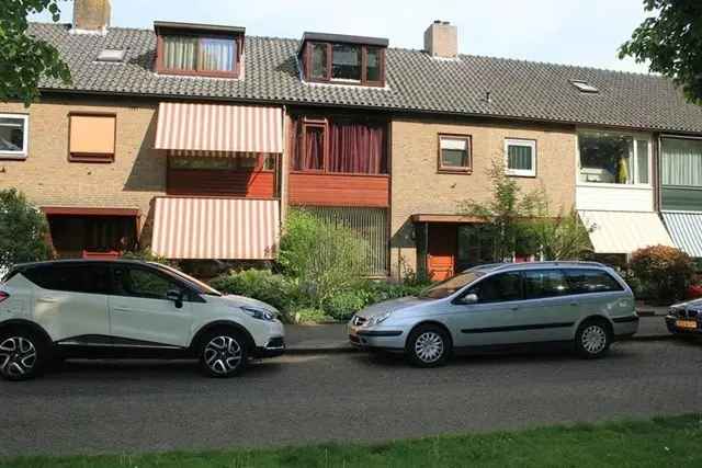7-kamer eengezinswoning te huur in Uithoorn