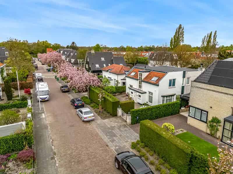 Vrijstaande Villa Amstelveen Elsrijk-West Ruime Tuin Modernisering