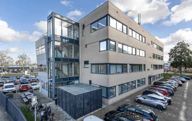 Kantoorruimte huren Eindhoven: 575m² modern pand, energielabel A+