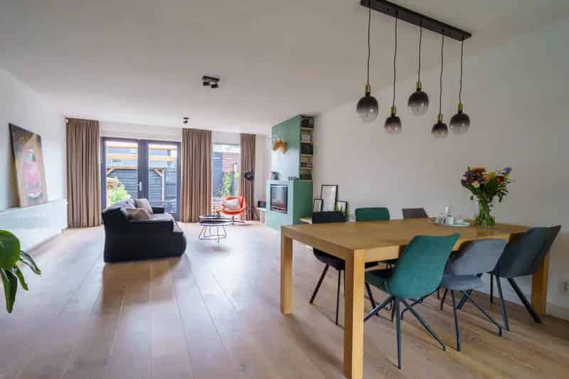 Huis te koop Almere Noorderplassen West Ruime eengezinswoning