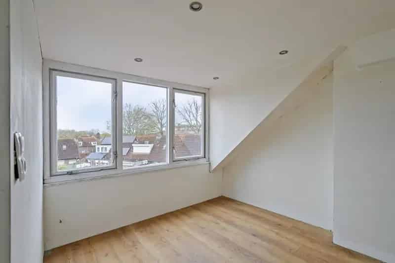 Tussenwoning Eindhoven Bennekel 3 slaapkamers Nabij Genneper Parken