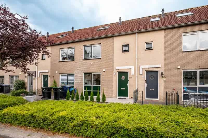 Huis te koop: Swingstraat 65 1326 PR Almere | Funda