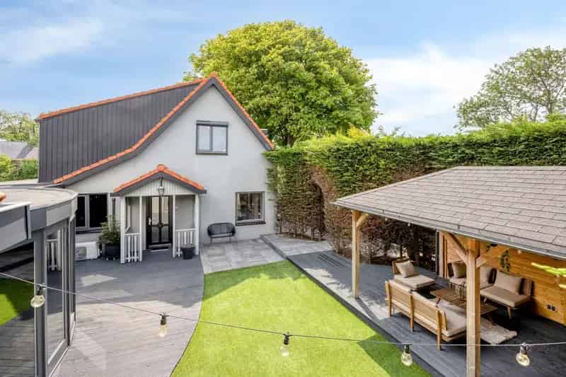 Luxe Villa te koop s Gravenzande Zwembad 4 slaapkamers Gasloos