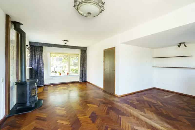 Huis te koop Nootdorp: Ruime hoekwoning 4 slaapkamers garage tuin