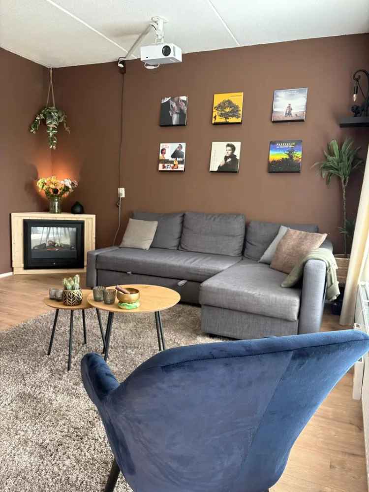 Zonnig Appartement te Huur Juni-Augustus Beamer Balkon