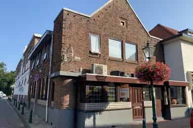 180m2 Horeca Pand te Koop Warmond