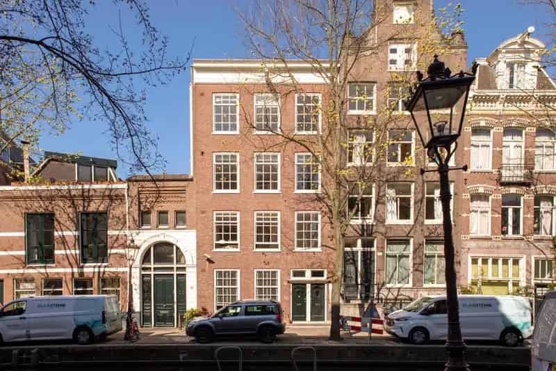 Amsterdam Centrum Grachtenpand 3 Kamer Appartement 90m2