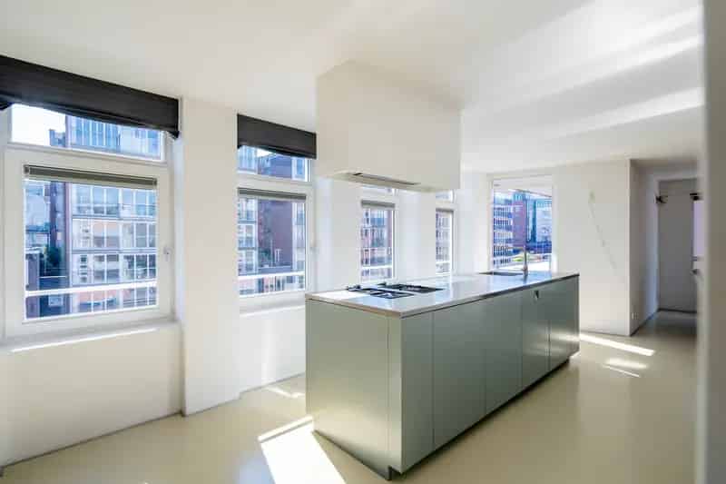 Appartement te koop: Uilenburgerwerf 65 1011 MX Amsterdam 
