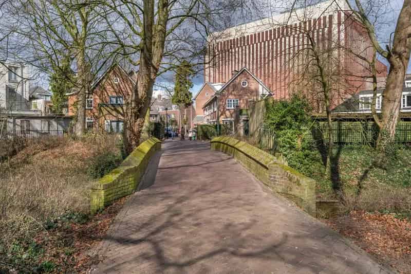 Huis te koop Den Bosch: karaktervolle woning met stadstuin